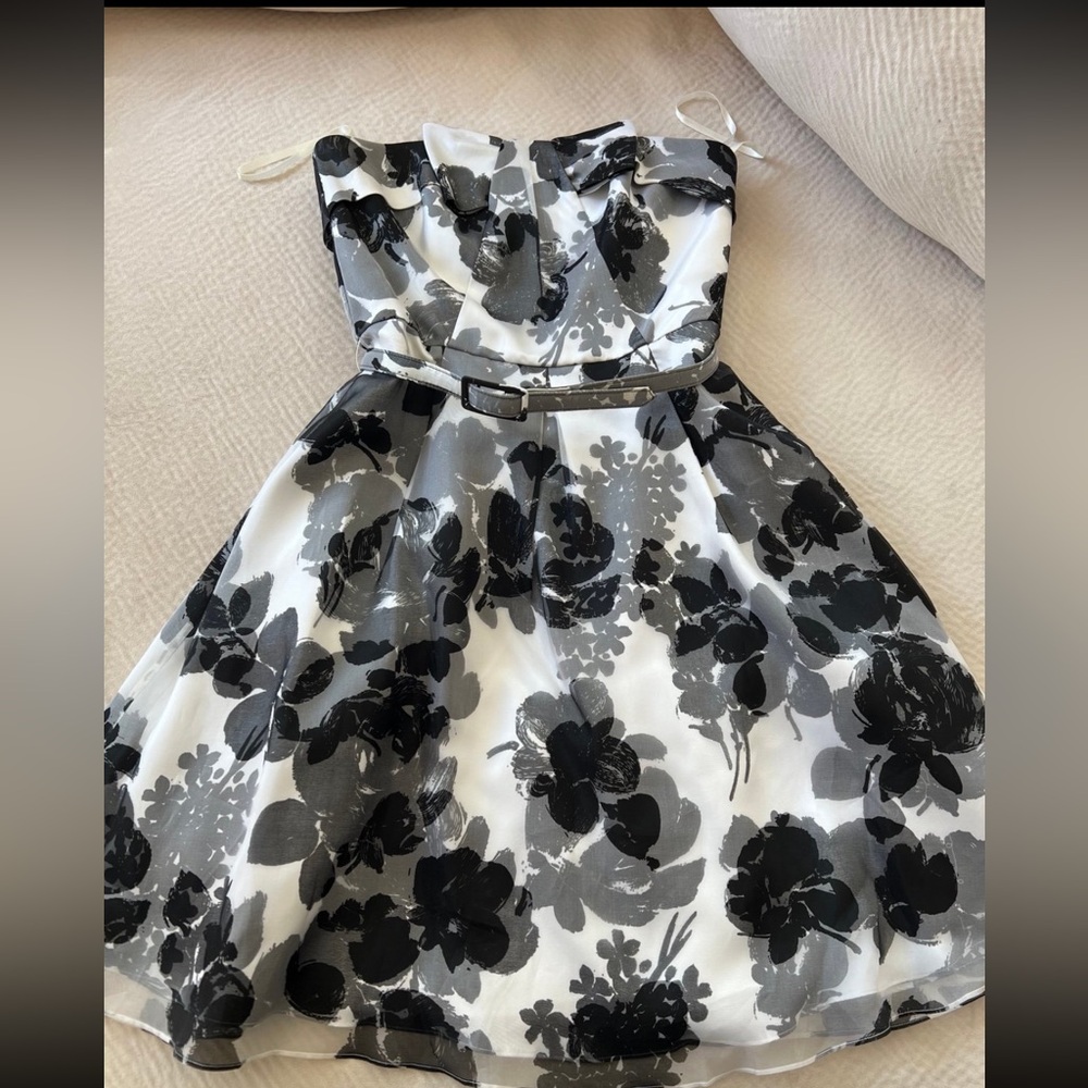 White House Black Market dress